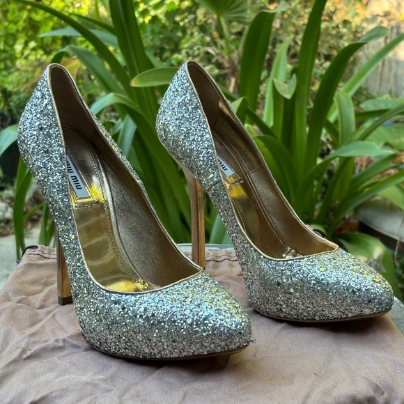 Miu Miu 38 glitter pumps - Picture 1 of 7